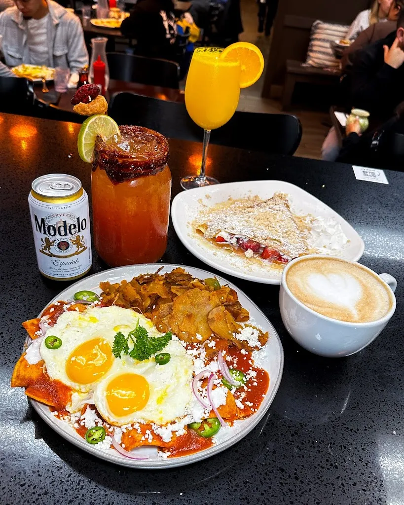 Caramelo Cafe_La Puente, CA_slider_imagen_3