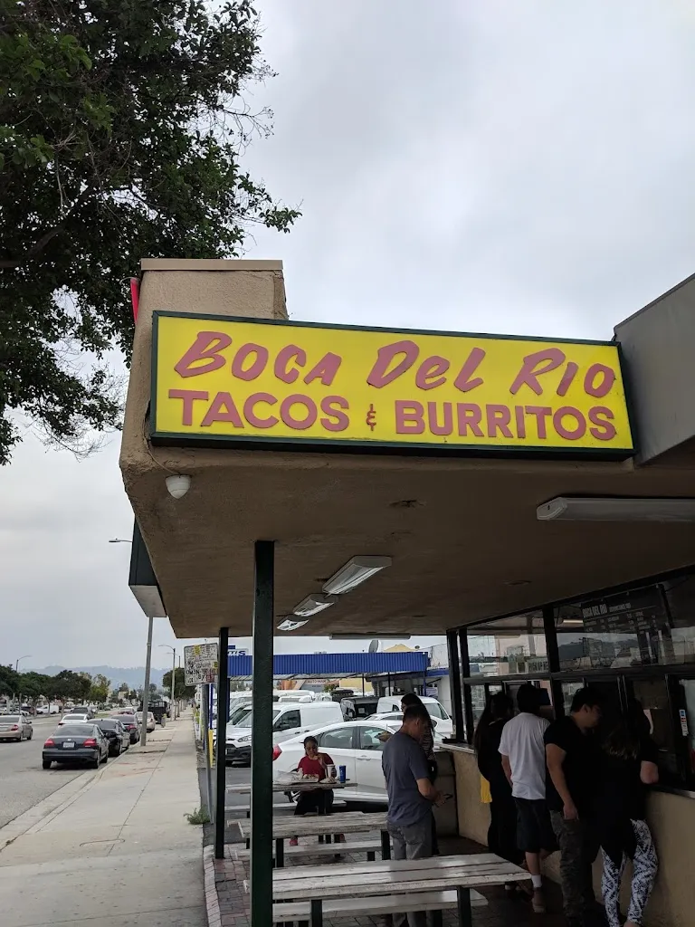 Boca Del Rio restaurante en La Puente, CA