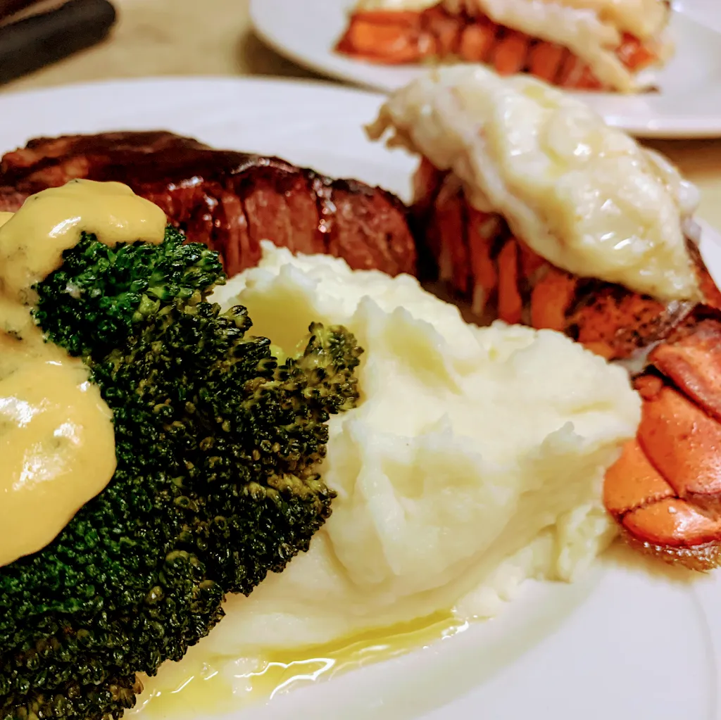 Moonstone Grill_Trinidad, CA_slider_immagine_3