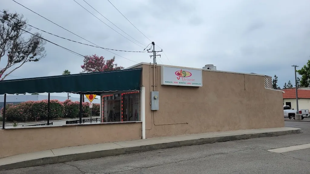 Alma Delia's Restaurant restaurante en La Puente, CA