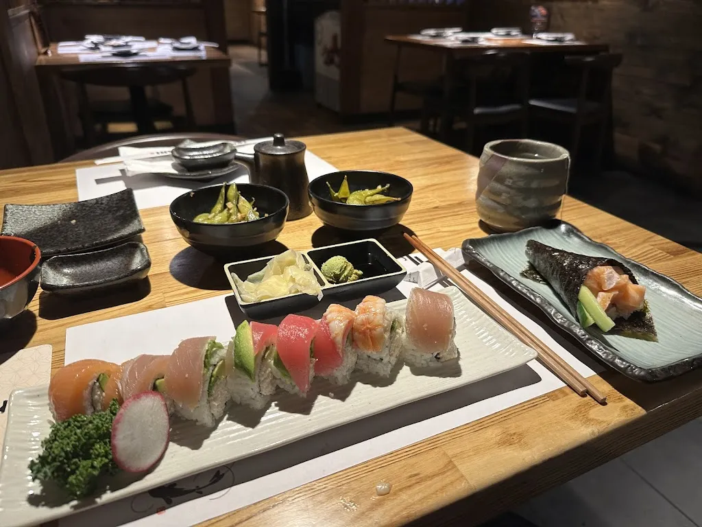Crazy Rock'N Sushi - La Puente_La Puente, CA_slider_imagen_3