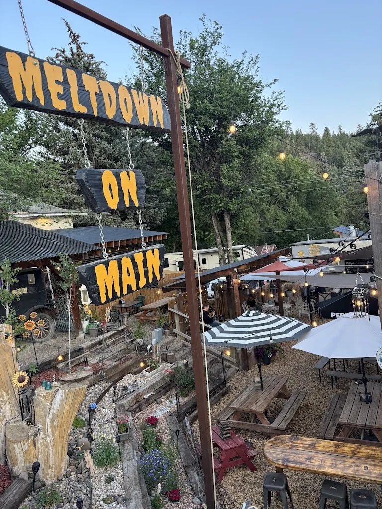 Kyle Coenen_Meltdown on Main_Pagosa Springs, CO_reseña