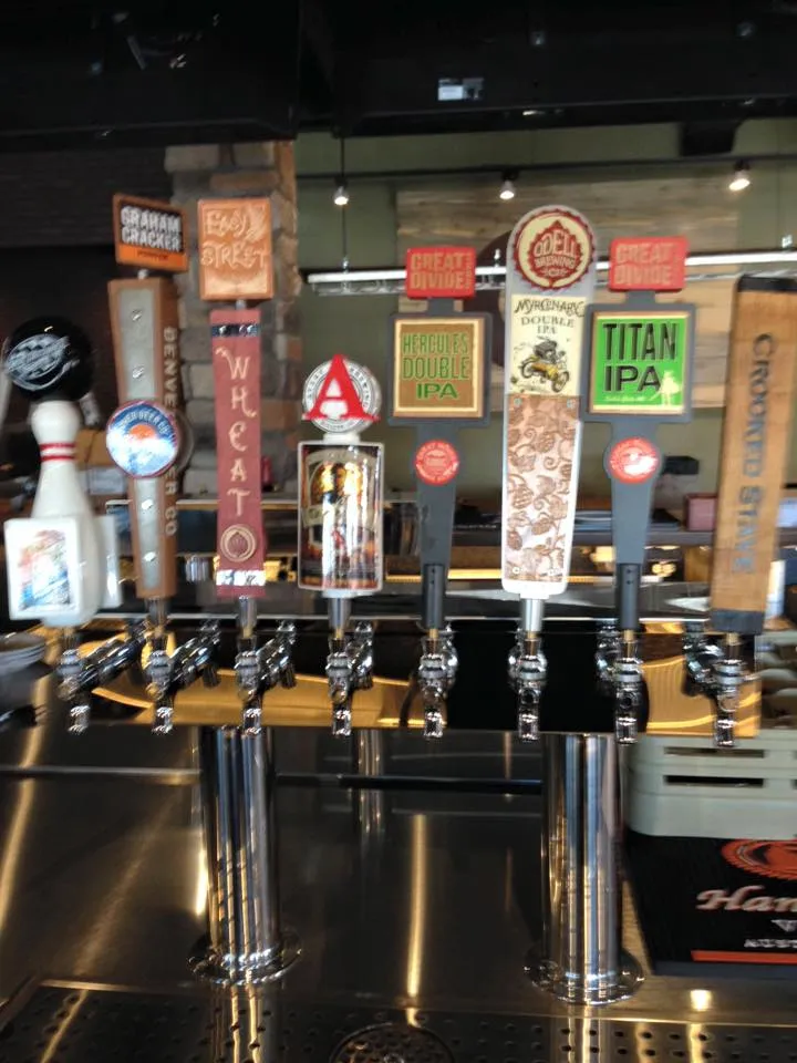 North Side Tavern Restaurant_Broomfield, CO_slider_image_3