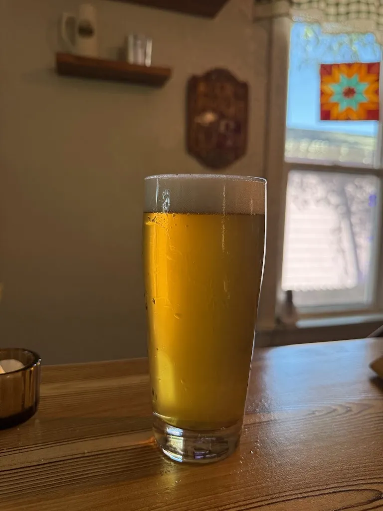 Eric Lillard_Cellar West Brewery - Erie_Erie, CO_review