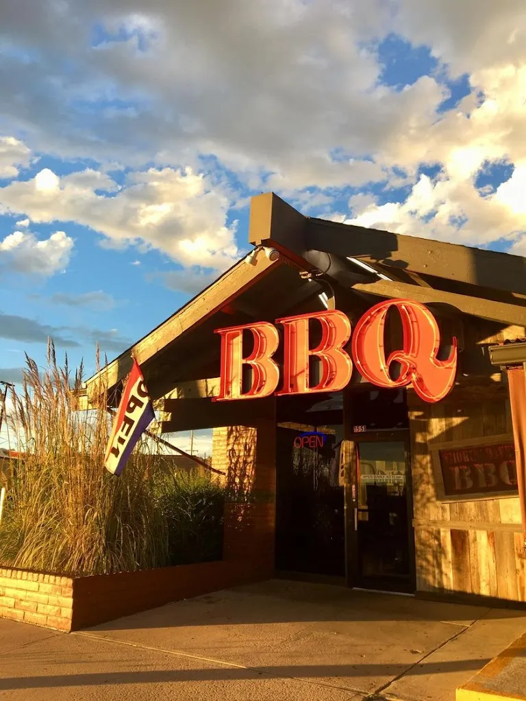 Smokin' Dave's BBQ - DENVER restaurant in Denver, CO