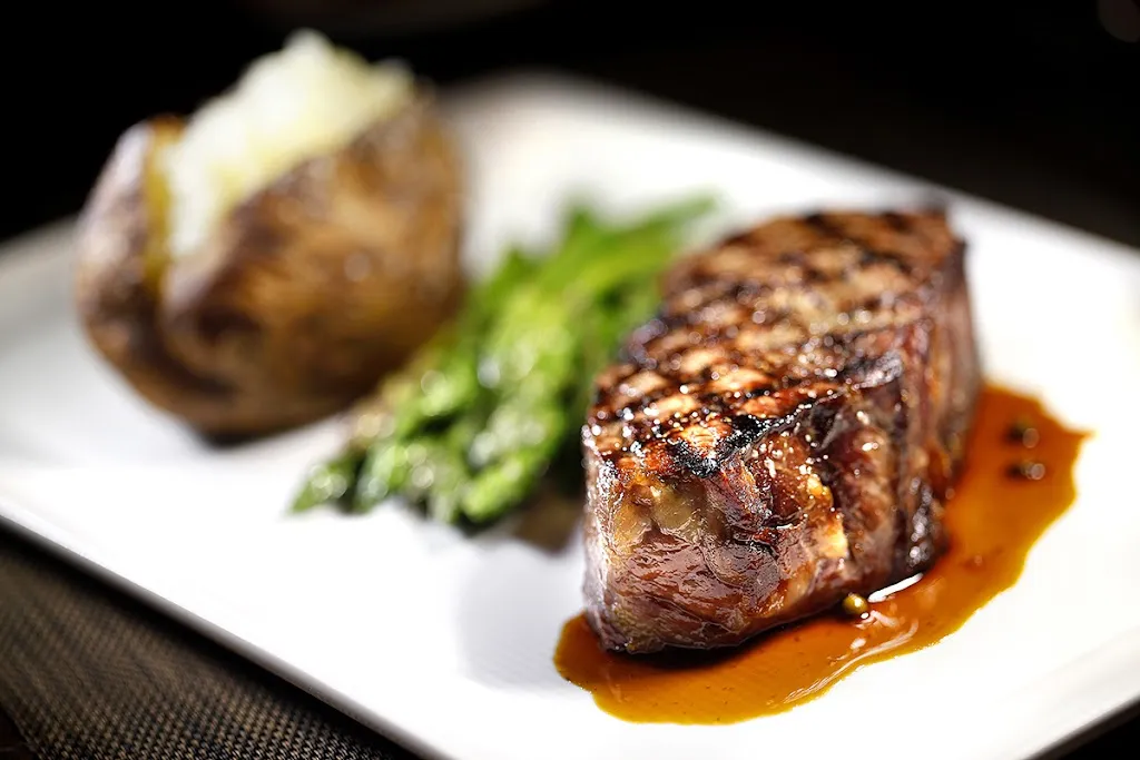 Hideaway Steakhouse_Westminster, CO_slider_image_3
