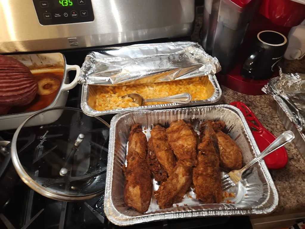 Ceenelle Lockhart_A'Deans Kitchen & Catering_St. Louis, MO_review