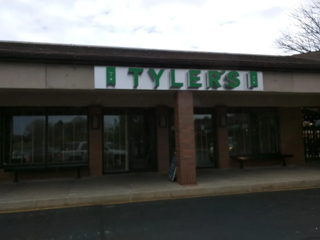 Tyler's Bar & Grille restaurant à Wilmington, DE
