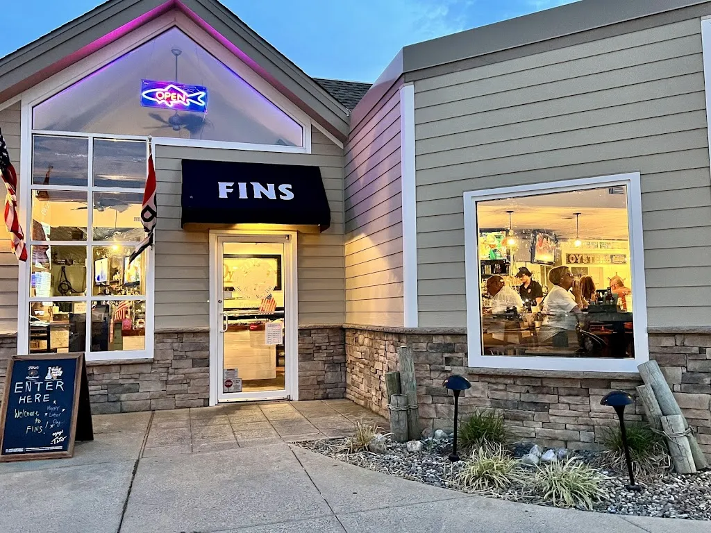 FINS Ale House & Raw Bar restaurant à Selbyville, DE