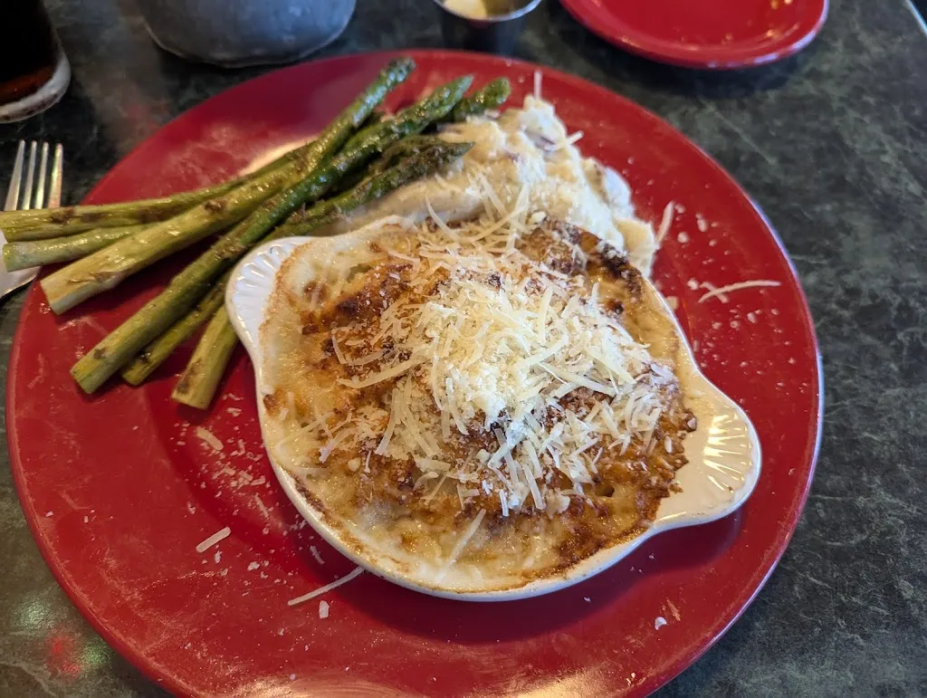 Paulette saffle_Amos Mosquito's Restaurant_Atlantic Beach, NC_review