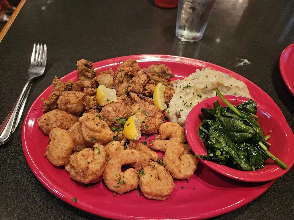 Amos Mosquito's Restaurant_Atlantic Beach, NC_slider_bild_3
