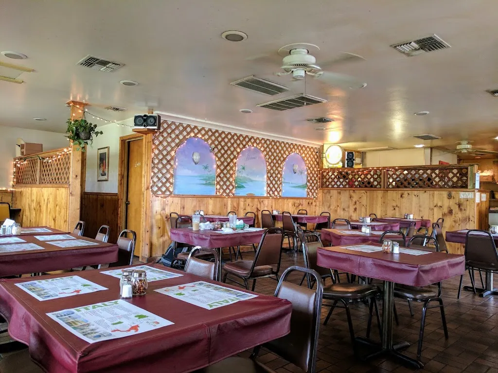 Gianni's Pizza - Hudson, FL (no other locations) restaurant in Hudson, FL