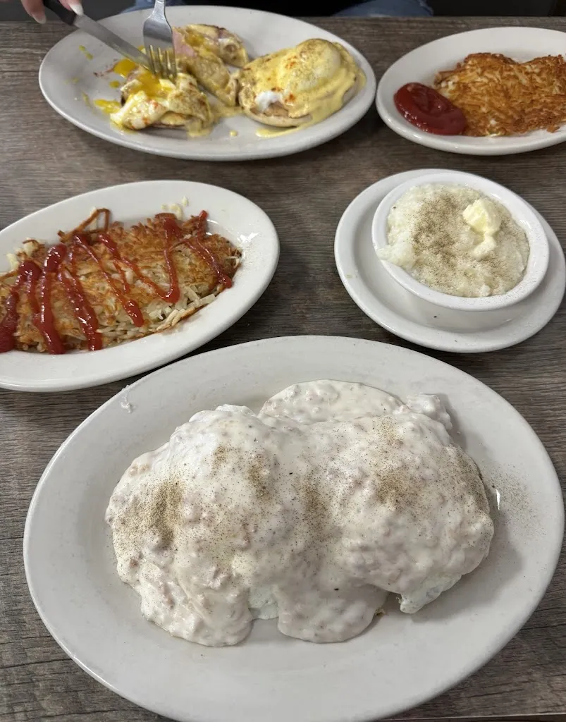 Joey M_Ram's Family Restaurant_Hudson, FL_review