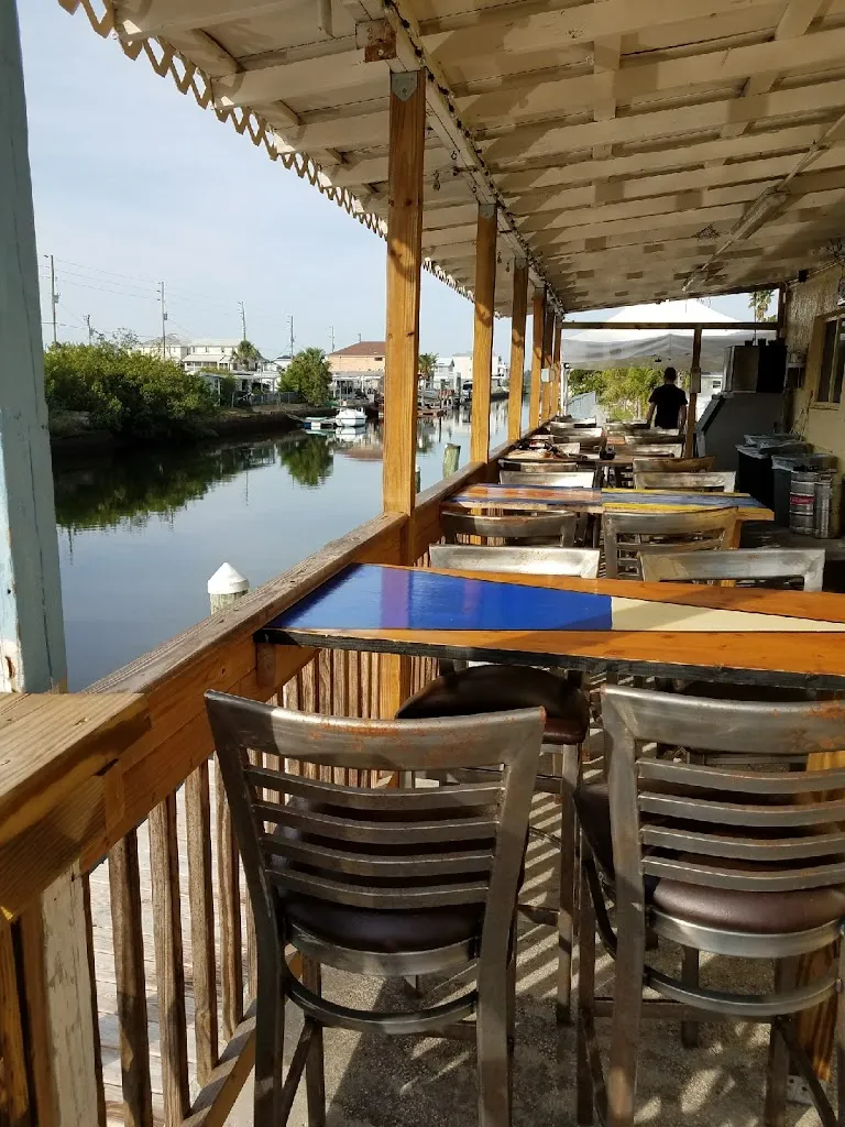 Ollie's on the Beach restaurant in Hudson, FL