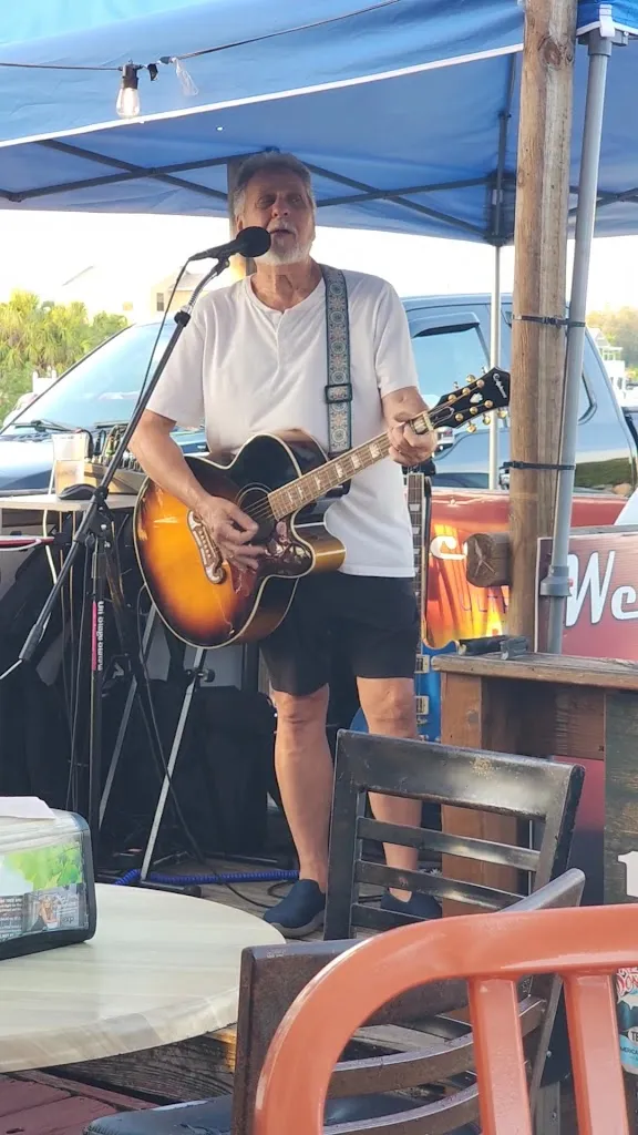 Ollie's on the Beach_Hudson, FL_slider_image_2