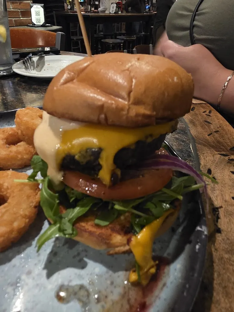 Stephanie Attoumo_The Whiskey_Orlando, FL_review