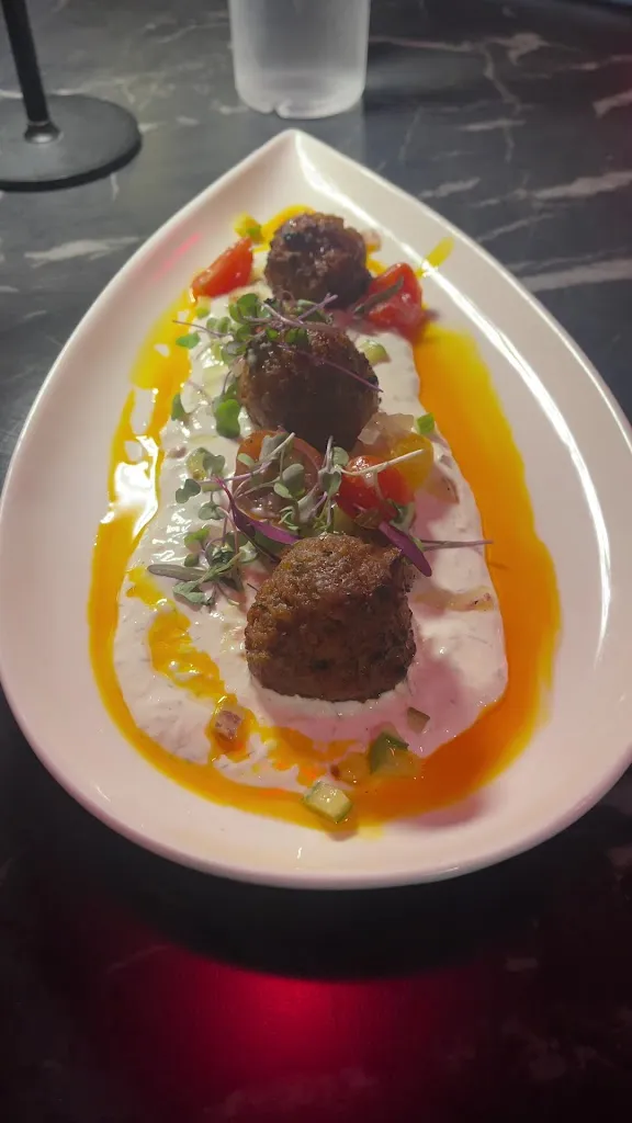 Brian Girley_Vines Grille & Wine Bar_Orlando, FL_review