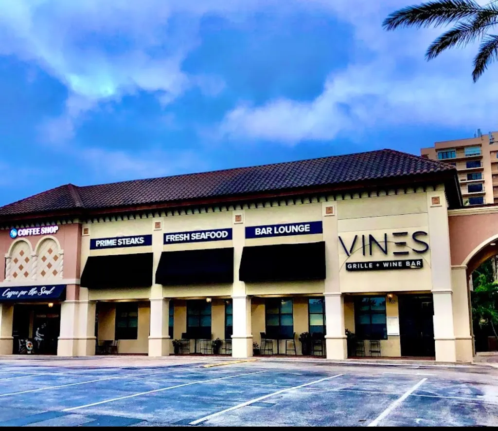 Vines Grille & Wine Bar restaurant in Orlando, FL