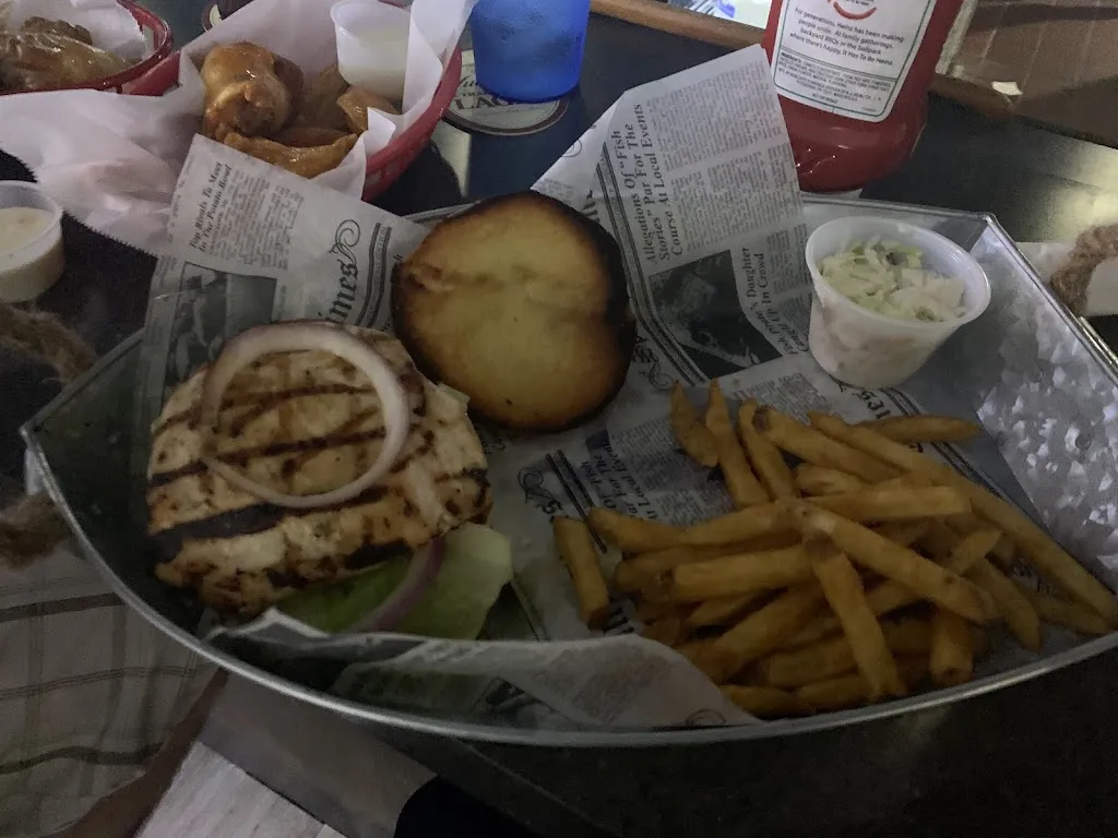 Sammy Gartner_Anchor's Bar and Grille_New Port Richey, FL_review