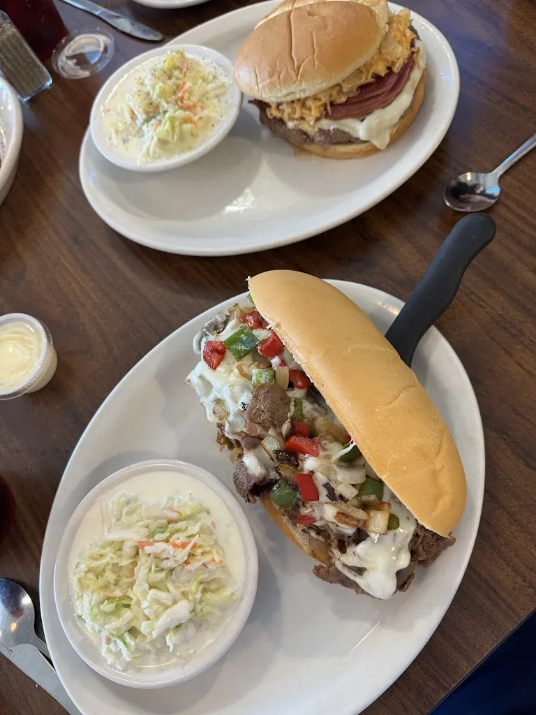 Amy Soto_The Holiday House Restaurant_Holiday, FL_review