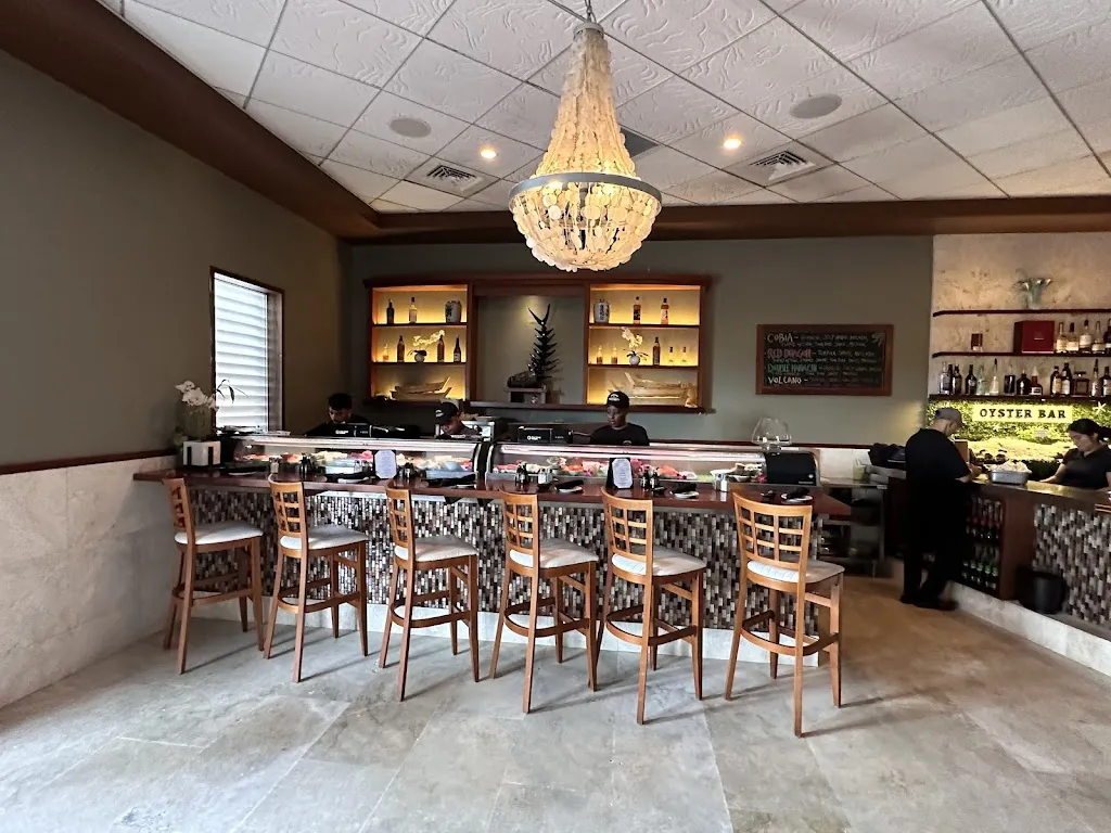 Seaweed Steaks, Seafood & Sushi restaurant in Belleair Bluffs, FL