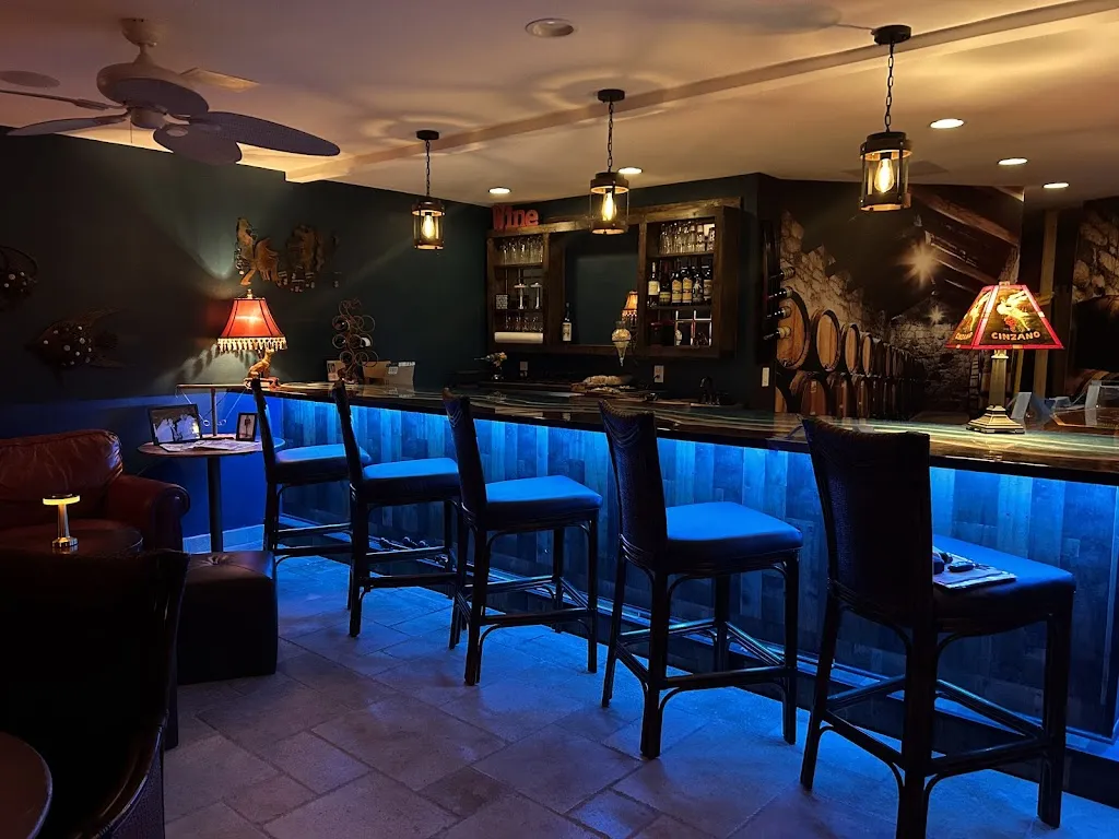 Belleair Hideaway_Belleair Bluffs, FL_slider_image_1
