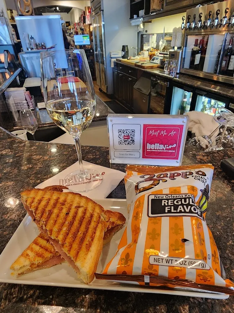Tipsy Gypsy Travels_Bella Vino Wine & Cheese Market_Belleair Bluffs, FL_review