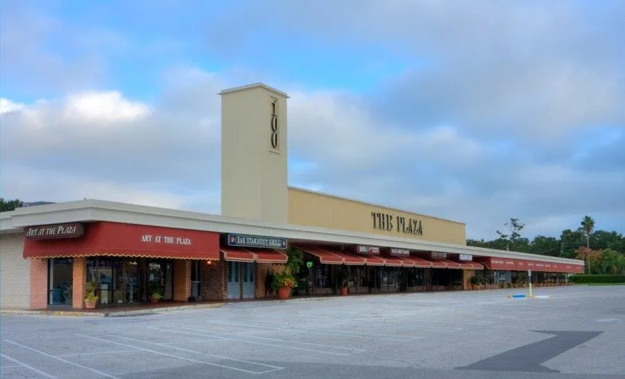 Bella Vino Wine & Cheese Market_Belleair Bluffs, FL_slider_image_3