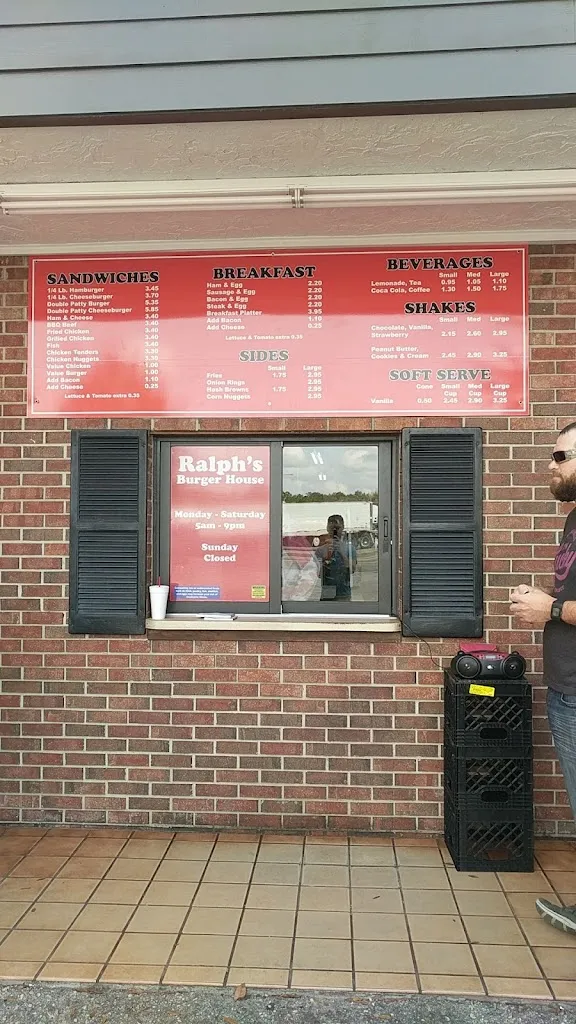 Ralph’s Burger House restaurant à Chiefland, FL