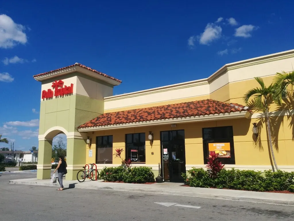 Pollo Tropical restaurant à Miami, FL