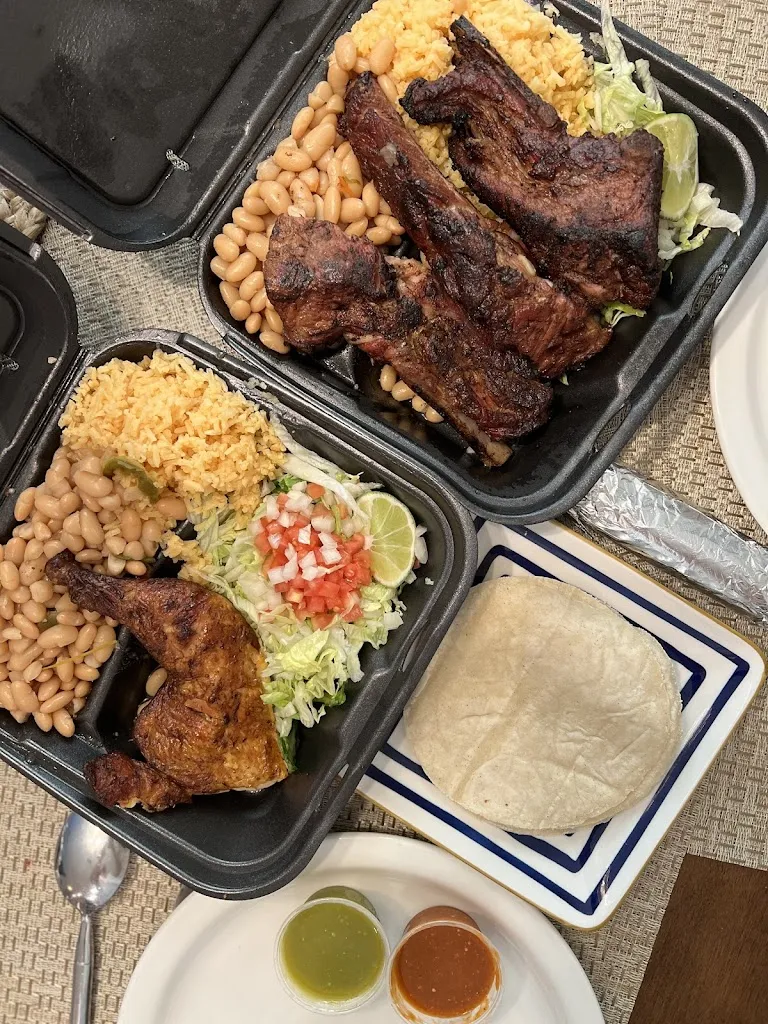 SS 365_Nidia's Latin Grill_Dover, FL_review