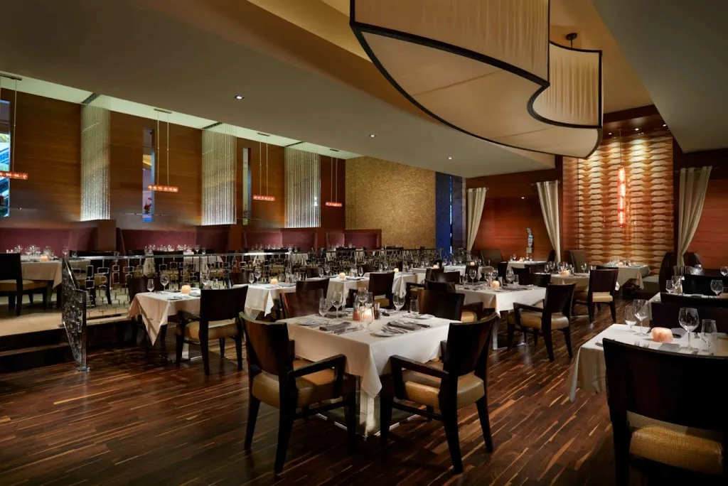 Council Oak Steaks & Seafood (in Seminole Hard Rock Tampa) restaurant in Tampa, FL