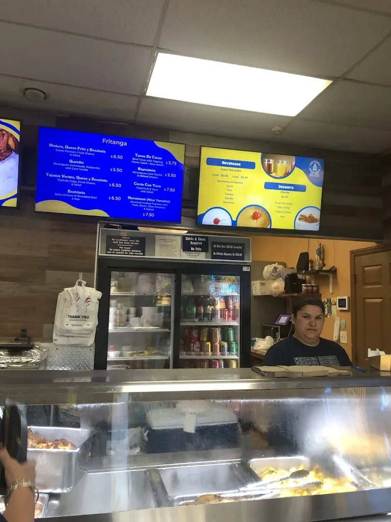 Stephany Pelaez_Fritanga Monimbo Fountainebleau_Miami, FL_review