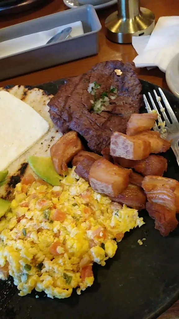 Sabor a Colombia_Miami, FL_slider_image_2