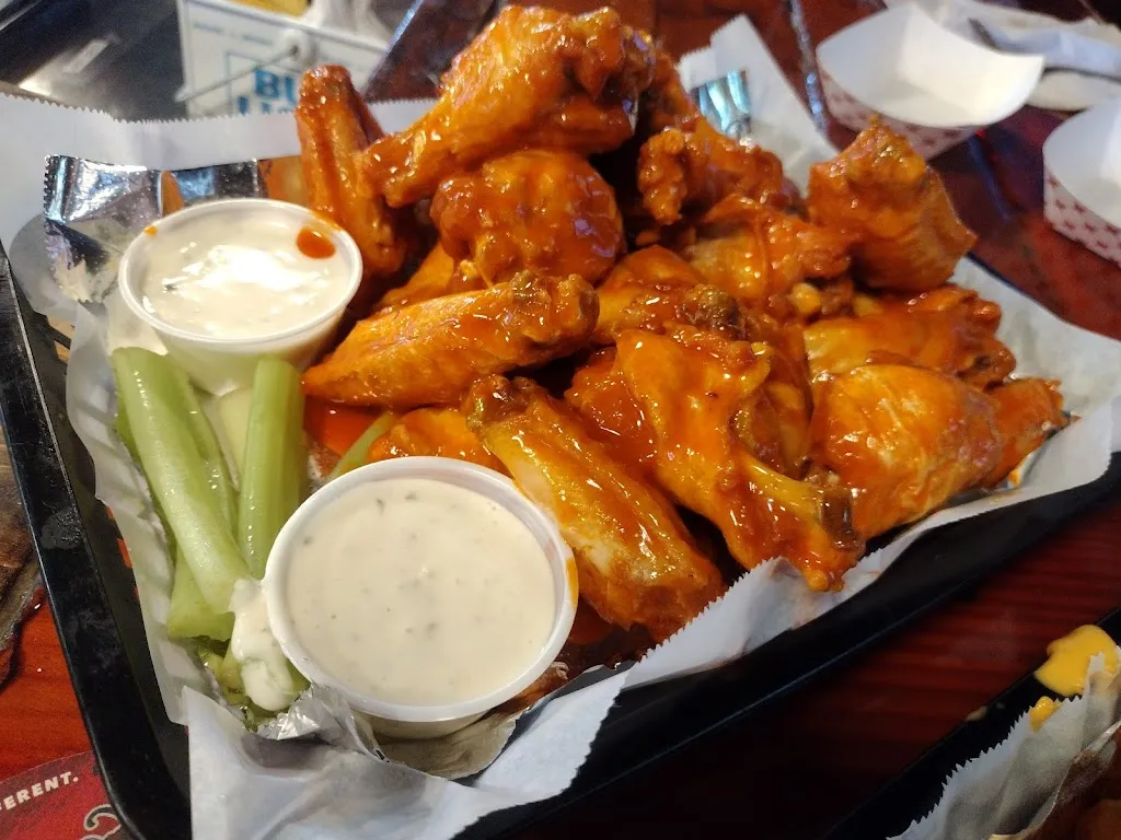 tinbiljan_The Alibi Bar and Grill_Geneva, FL_review