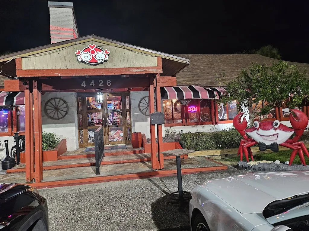 Mr. & Mrs. Crab - Gandy restaurant in Tampa, FL