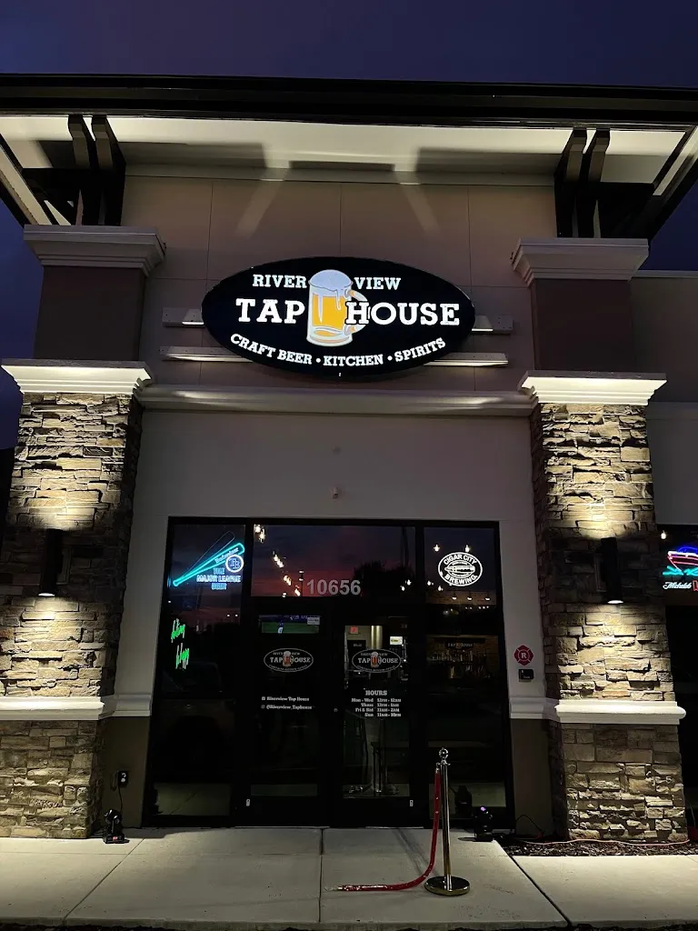 Riverview Tap House restaurant in Gibsonton, FL