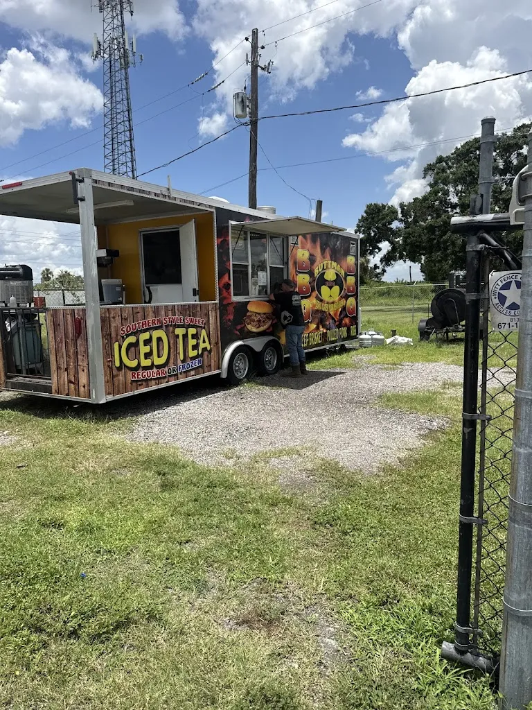 Alberto Anaya_Buttman BBQ_Gibsonton, FL_review