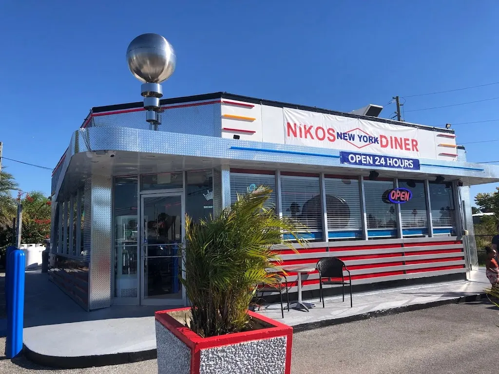 Niko's New York Diner restaurant in Hudson, FL
