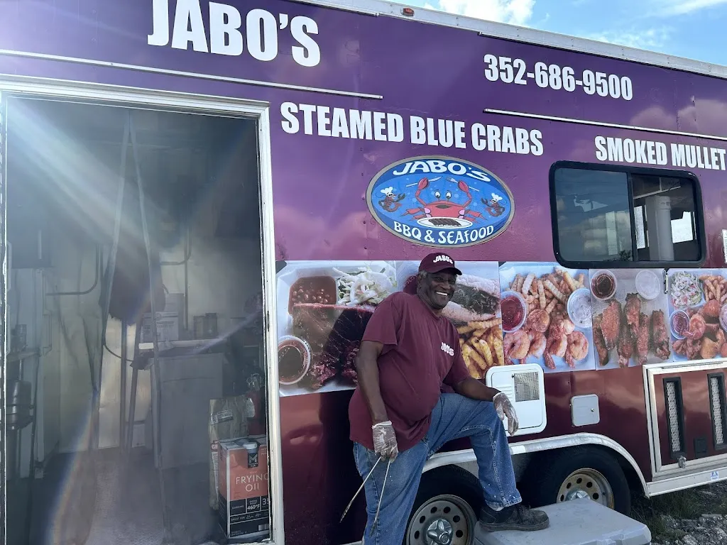 Jabo's BBQ and Seafood restaurant in Hernando Beach, FL
