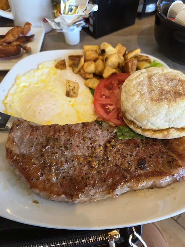 Martha Castellanos_Brunchies Breakfast, Brunch & Lunch_Lutz, FL_review