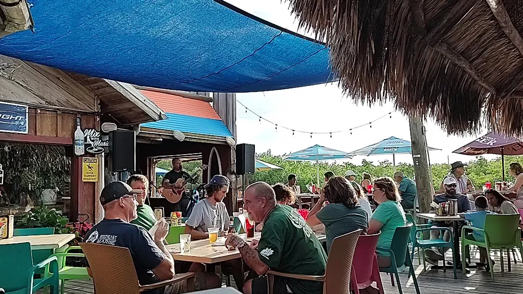 Jack Willie's Bar, Grill & Tiki_Oldsmar, FL_slider_immagine_2
