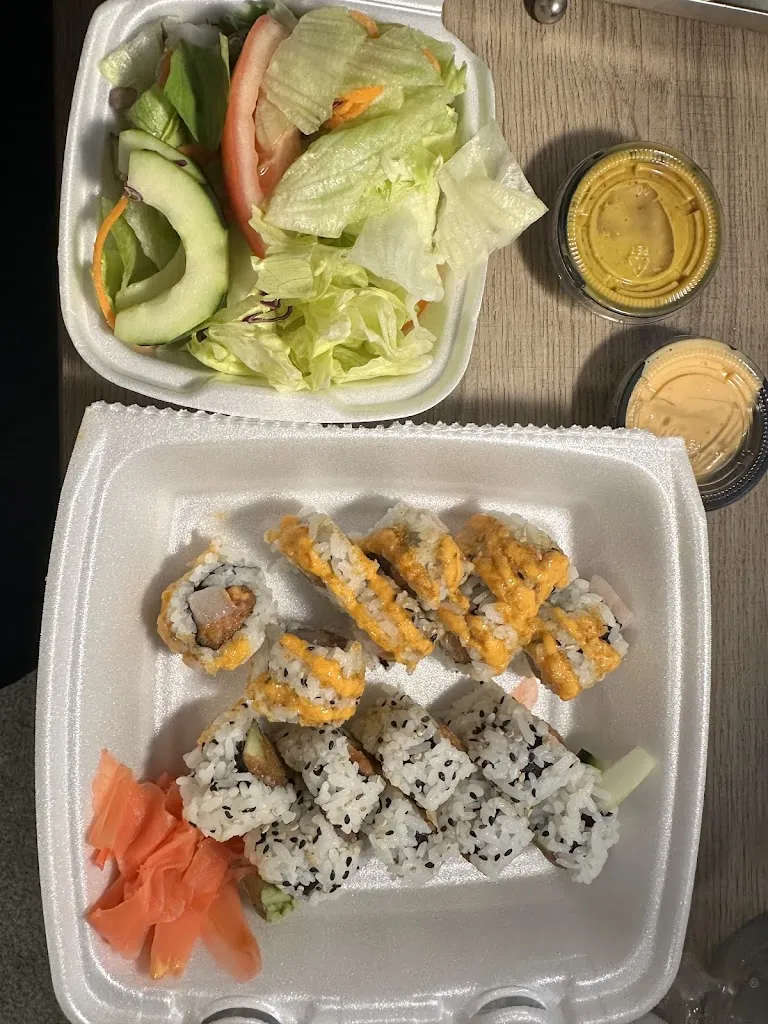 Angela Phan_Hot Tuna Sushi Bar and Grille_Oldsmar, FL_review