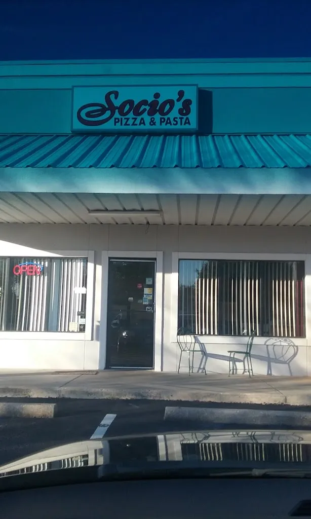 Socio's Pizza & Pasta restaurant à Pace, FL