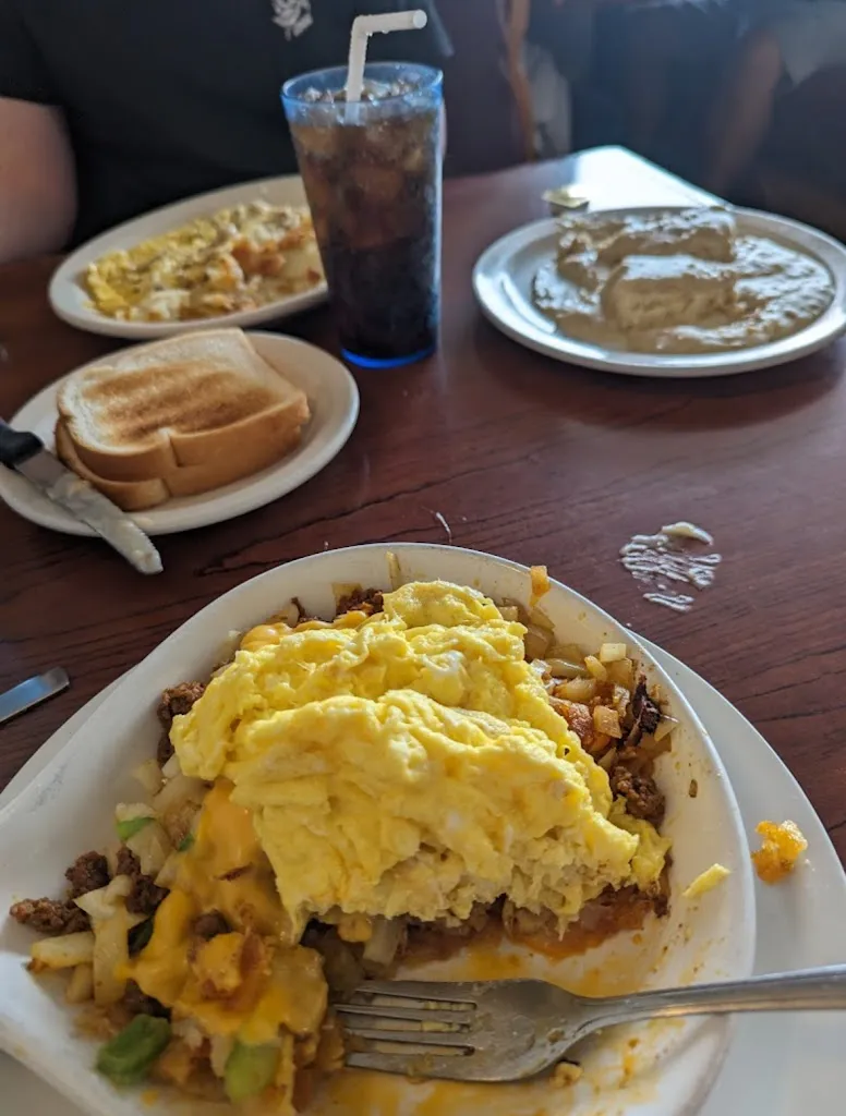 Christina Jones_Fox Lake Family Restaurant_Fox Lake, IL_review