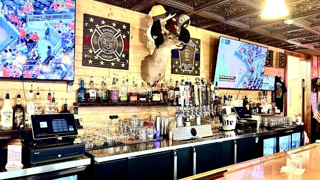 The Lodge of Spring Grove restaurant in Spring Grove, IL