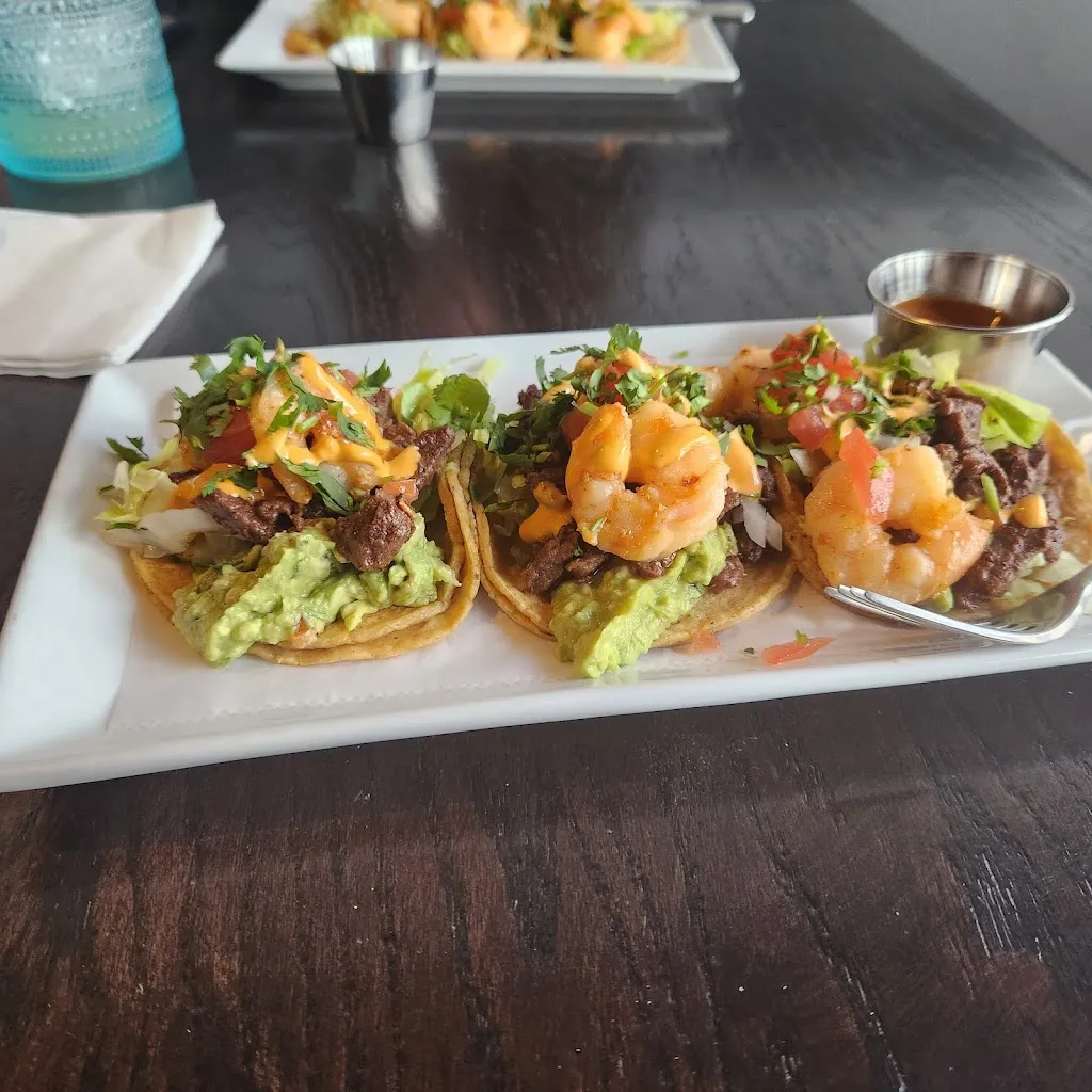 Azul Celeste Bar and Grill_Joliet, IL_slider_immagine_2