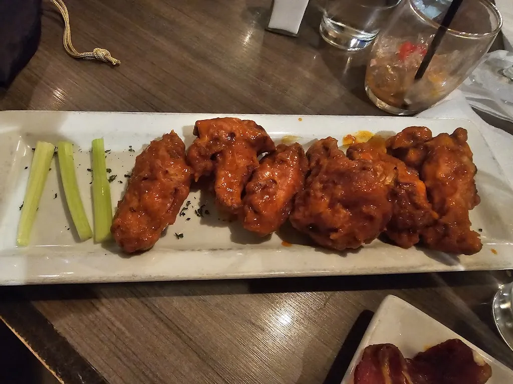 Eric O_Metro Grill & Bar_Joliet, IL_review