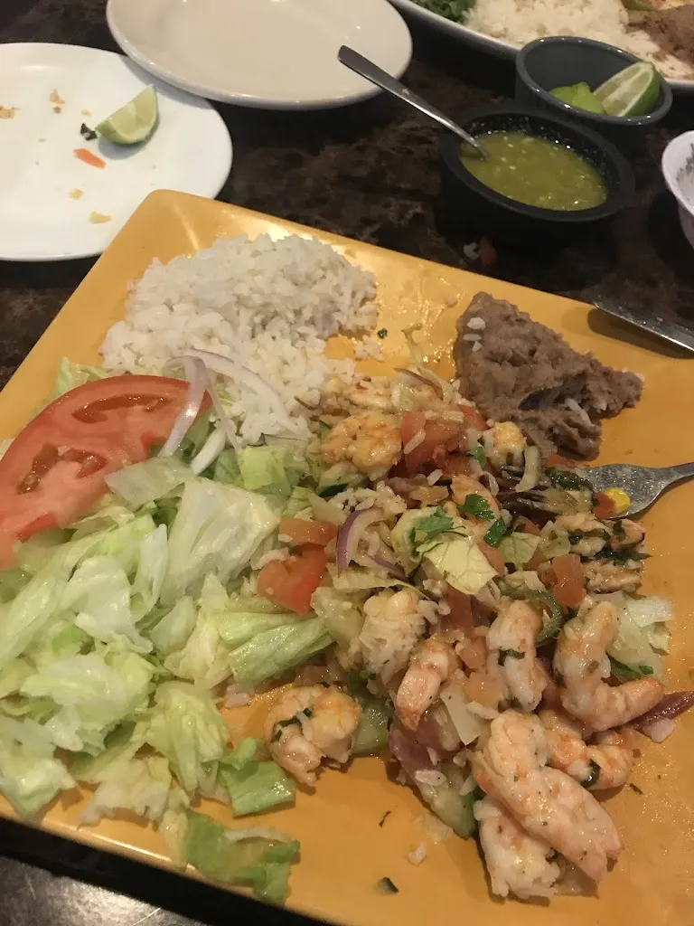 Jake Bennett_Las Tres Islas Marias_Round Lake Beach, IL_review