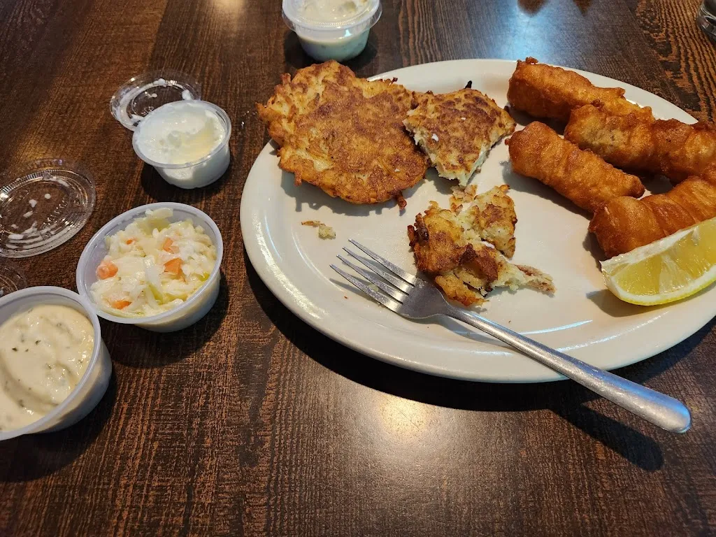 K_Four Coyne's Bar & Grill_Round Lake, IL_review